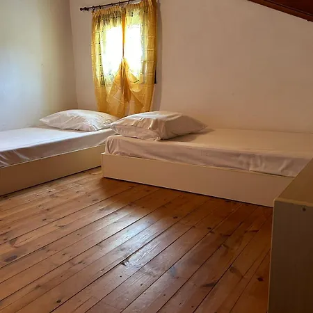 Dreams - Katelios,santa Barbara Apartment